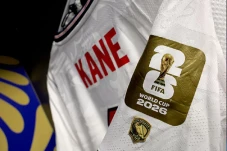 Rahasia Emblem Emas...