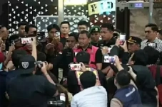 Periksa Sony Sonjaya,...