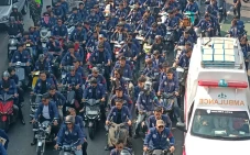 Ratusan Mahasiswa Trisakti...
