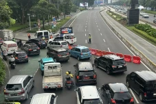 Jalan Jenderal Sudirman...