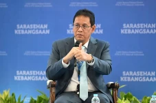 Panaskan Mesin Ekonomi,...