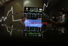 Bursa Saham RI Diguncang...