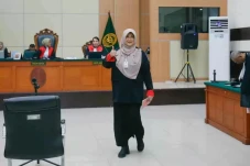 Pakar Hukum Tegaskan...