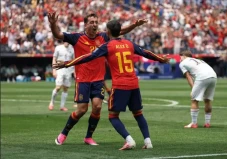 Spanyol Gunduli Austria,...