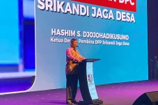 Tegaskan MBG Lanjut...