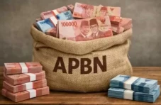 Defisit APBN 2026 Diprediksi...