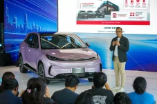 Peta Persaingan Hatchback...