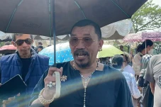 Demi Hadiri Pemakaman...