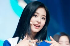 Tzuyu Tinggalkan JYP...