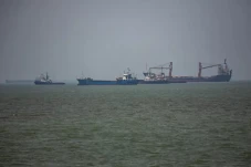 Iran Kritik Oman soal...