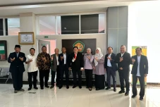 Mayjen TNI (Purn) Prihati...
