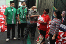 Kemensos Serahkan Banpres...