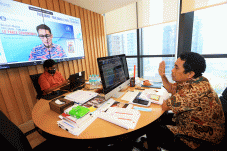 Webinar dan Bedah Buku...