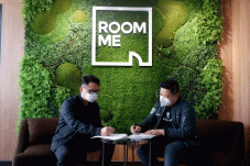 Kolaborasi RoomMe dan...