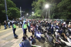 Pemberlakuan Crowd Free...