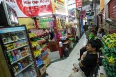 Warga Tetap Antusias...