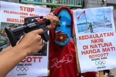 Aksi Unjuk Rasa Tuntut...