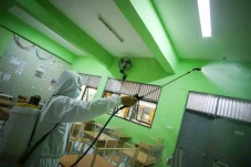 Satu Siswa Positif Covid-19,...