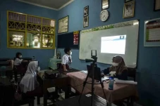 Pemberlakuan PTM 50...