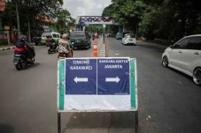 Uji Coba Satu Arah Jalan...