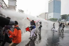 Aksi Demo 11 April di...