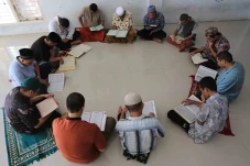 Tadarus Al Quran Pasien...