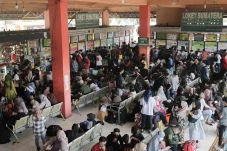 Puncak Arus Mudik Jalur...