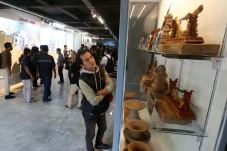 Museum Pawitra Tampilkan...