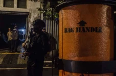 Polisi Amankan Bahan...