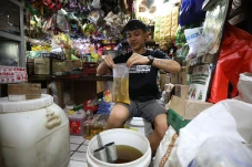 Rencana Pemerintah Menghapus...