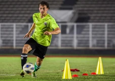Potret Jim Croque, Pesepakbola...