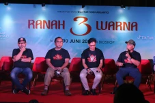 Film Ranah 3 Warna Bakal...