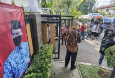 Rumah Duka Tjahjo Kumolo...