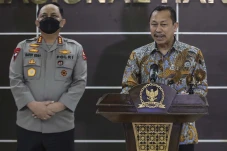 Bahas Kasus Kematian...