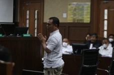 Sidang Lanjutan Bupati...