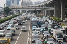 Wacana Perubahan Jam...