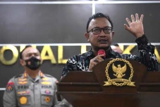 Komnas HAM Panggil Tim...