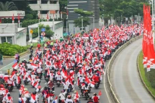 Parade Rakyat Merah...