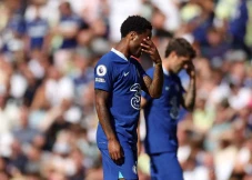 Tak Berdaya, Chelsea...