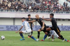 Dewa United Bungkam...