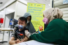 Bulan Imunisasi Anak...