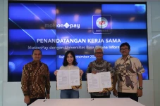 Teken MoU dengan Universitas...