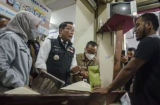 Ridwan Kamil Tinjau...