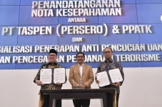 Penandatanganan Nota...