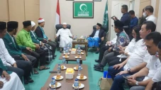 Berkunjung ke Medan,...