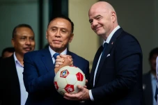 Presiden FIFA Gianni...