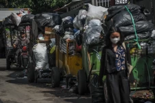 Penumpukan Sampah di...