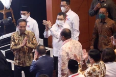 Presiden Jokowi Tiba...