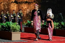 Presiden Jokowi-Iriana...