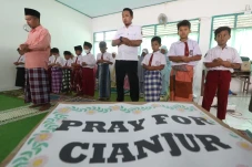 Siswa di Kediri Gelar...
